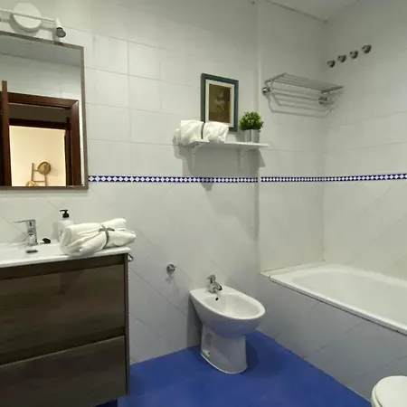 Aljalux Sevilla Bormujos Buitenkant foto